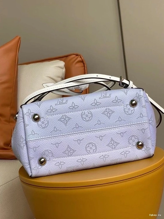 PM LOUIS HINA VUITTON 0819